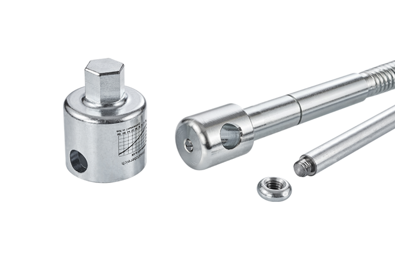 Thanks to the screw-on safety rings, the hexagonal attachment is flexible in use and can be easily removed when not in use.